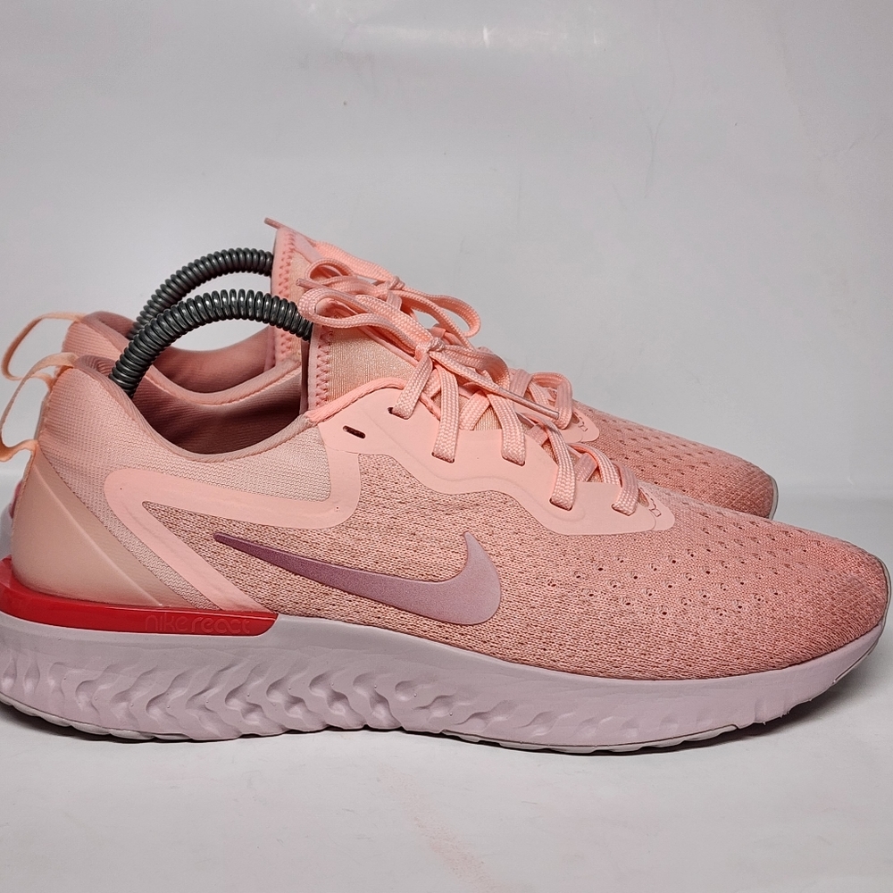 Nike React Size 9.5 - image 1